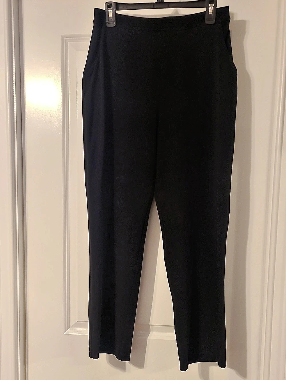 L.L.Bean Perfect Fit Pants, Straight-Leg in Black, Medium